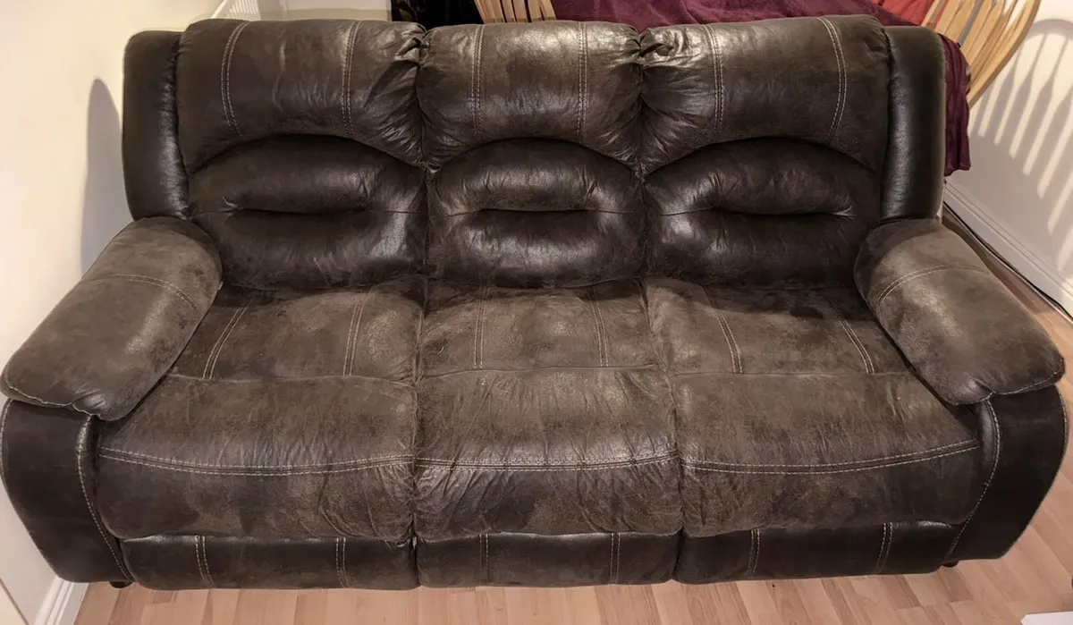 Sofa Set (3 seater + 1 seater with ManualRecliner) - Image 2