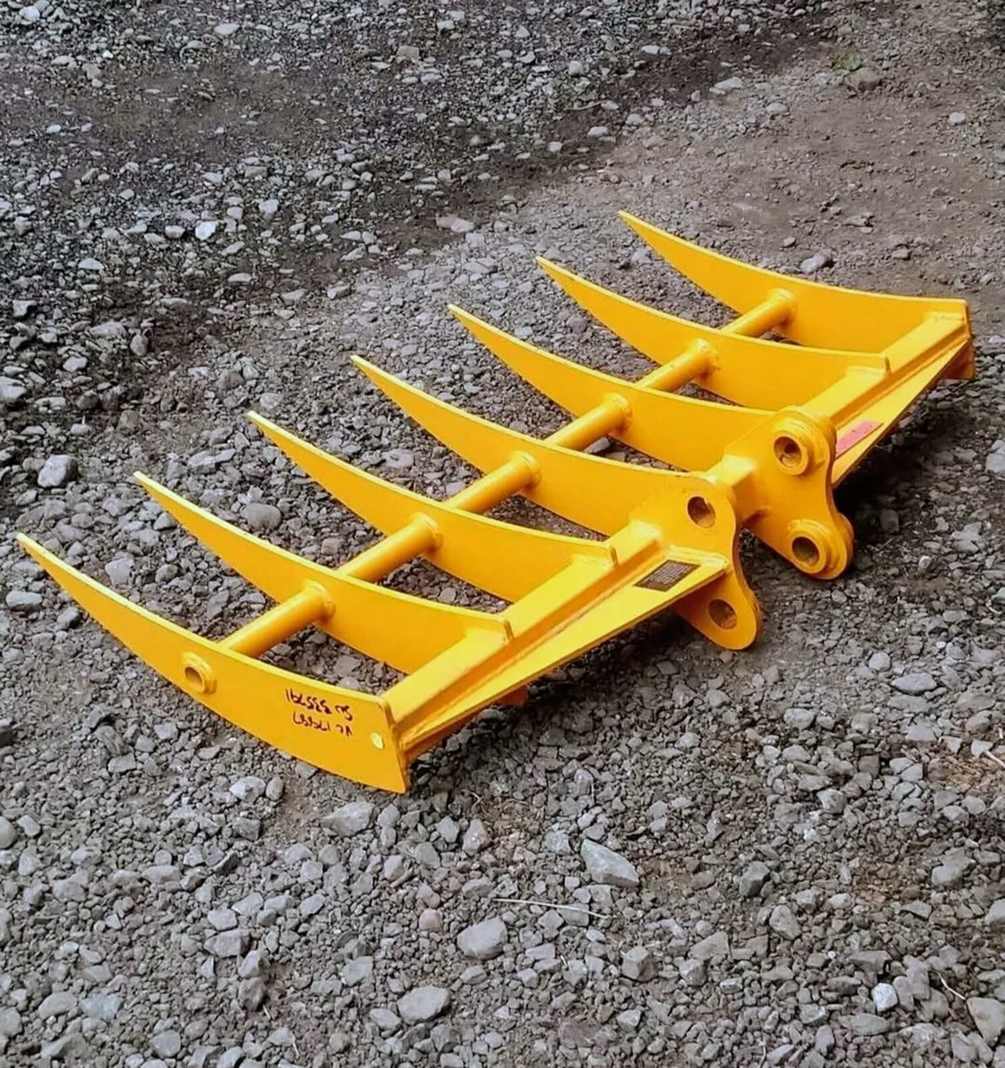 JCB 3 TON MINI DIGGER RAKE - Image 2