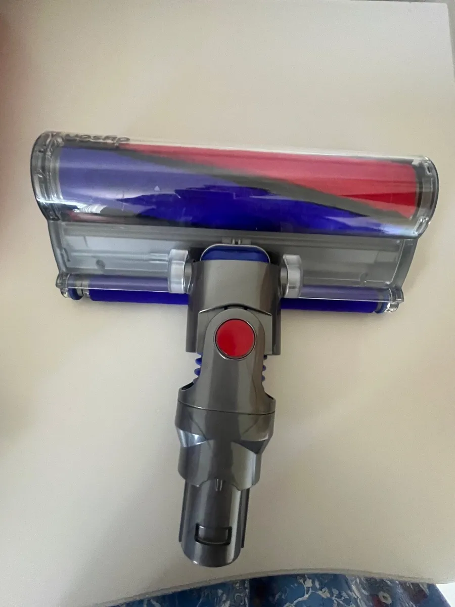 Dyson hoover head - Image 1