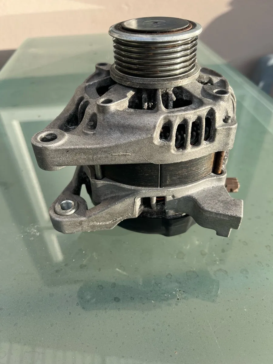 Alternator for Toyota corolla 1.4 D4D - Image 4