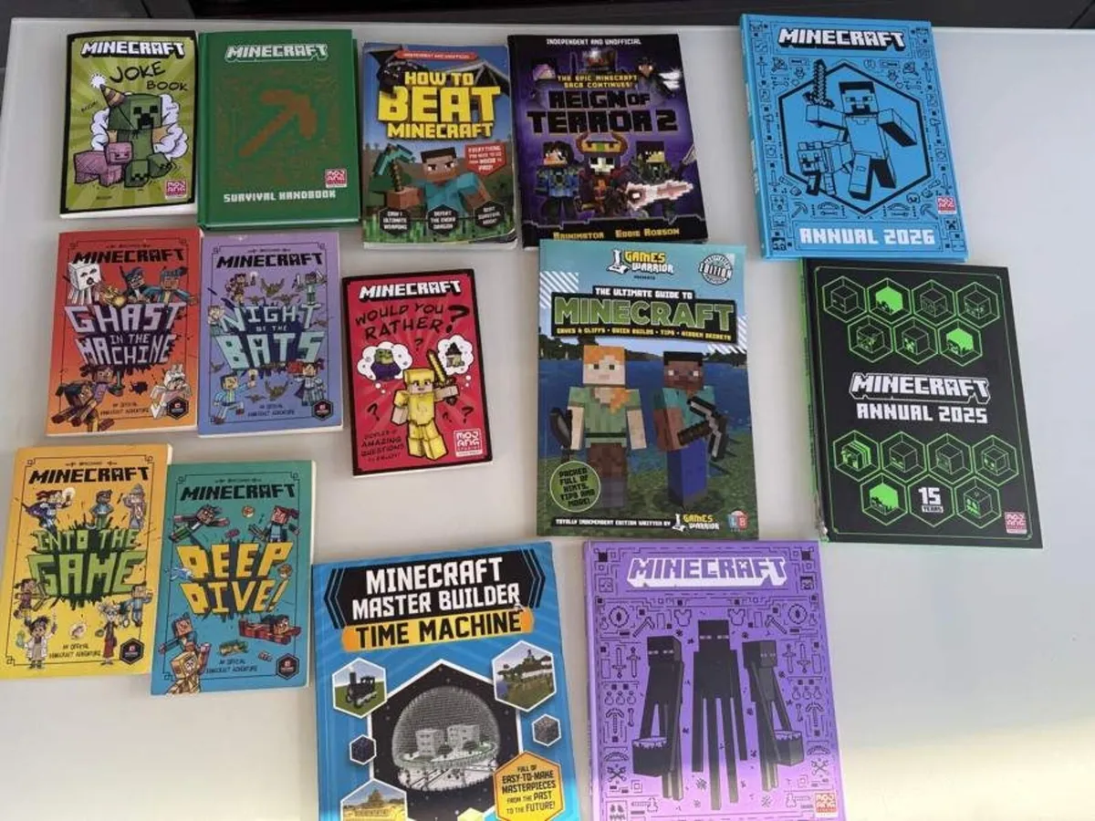 Minecraft Book Bundle – 14 Books