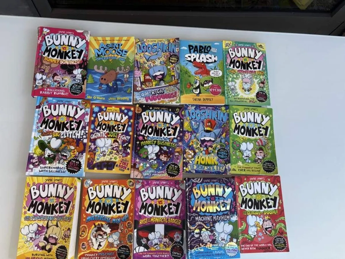 Bunny vs Monkey - 15 book bundle - Image 1