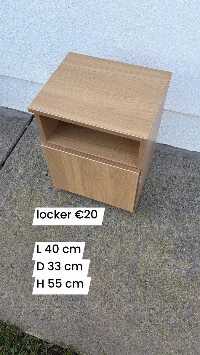 single locker maple colour - Image 1