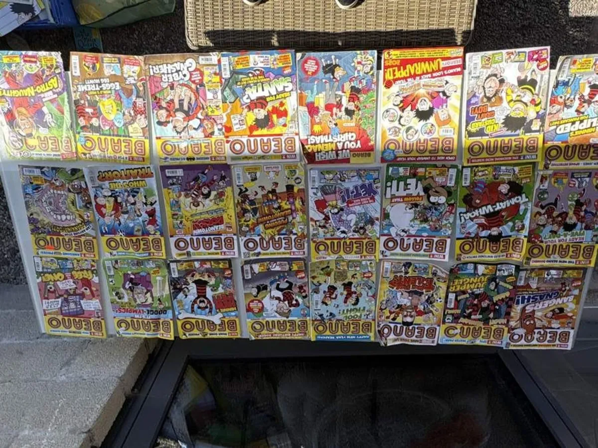 Beano & Dandy Comic & Books mega bundle - Image 2