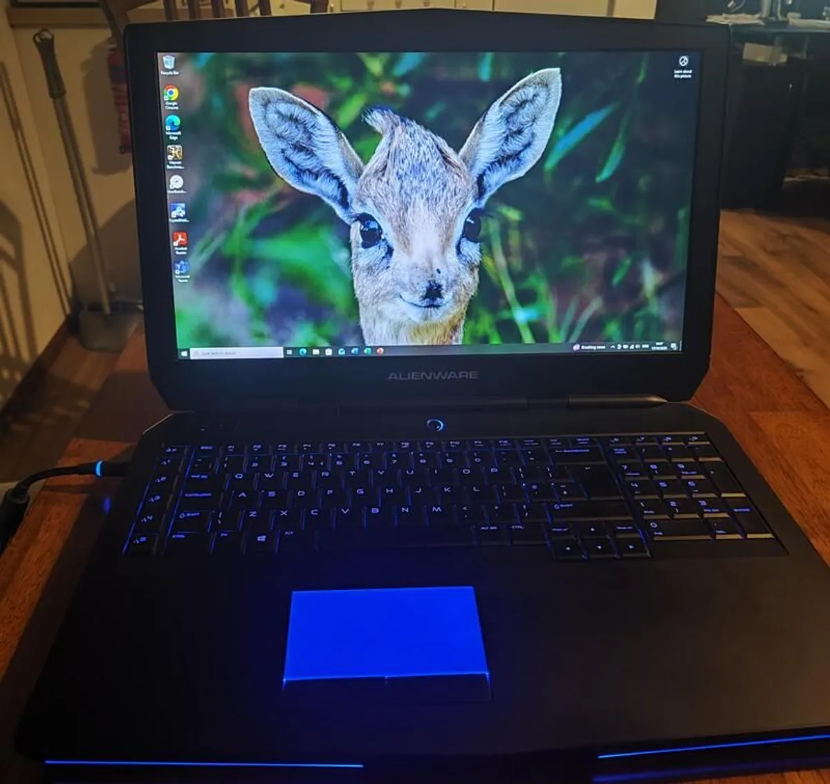 Alienware 17 R2 - Image 2