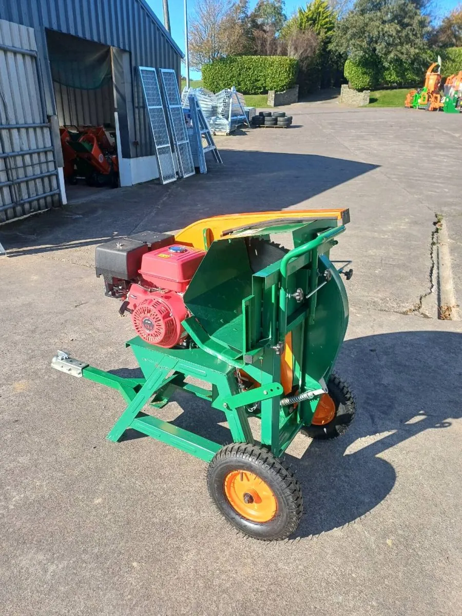 13HP Petrol Log Saw - Image 1