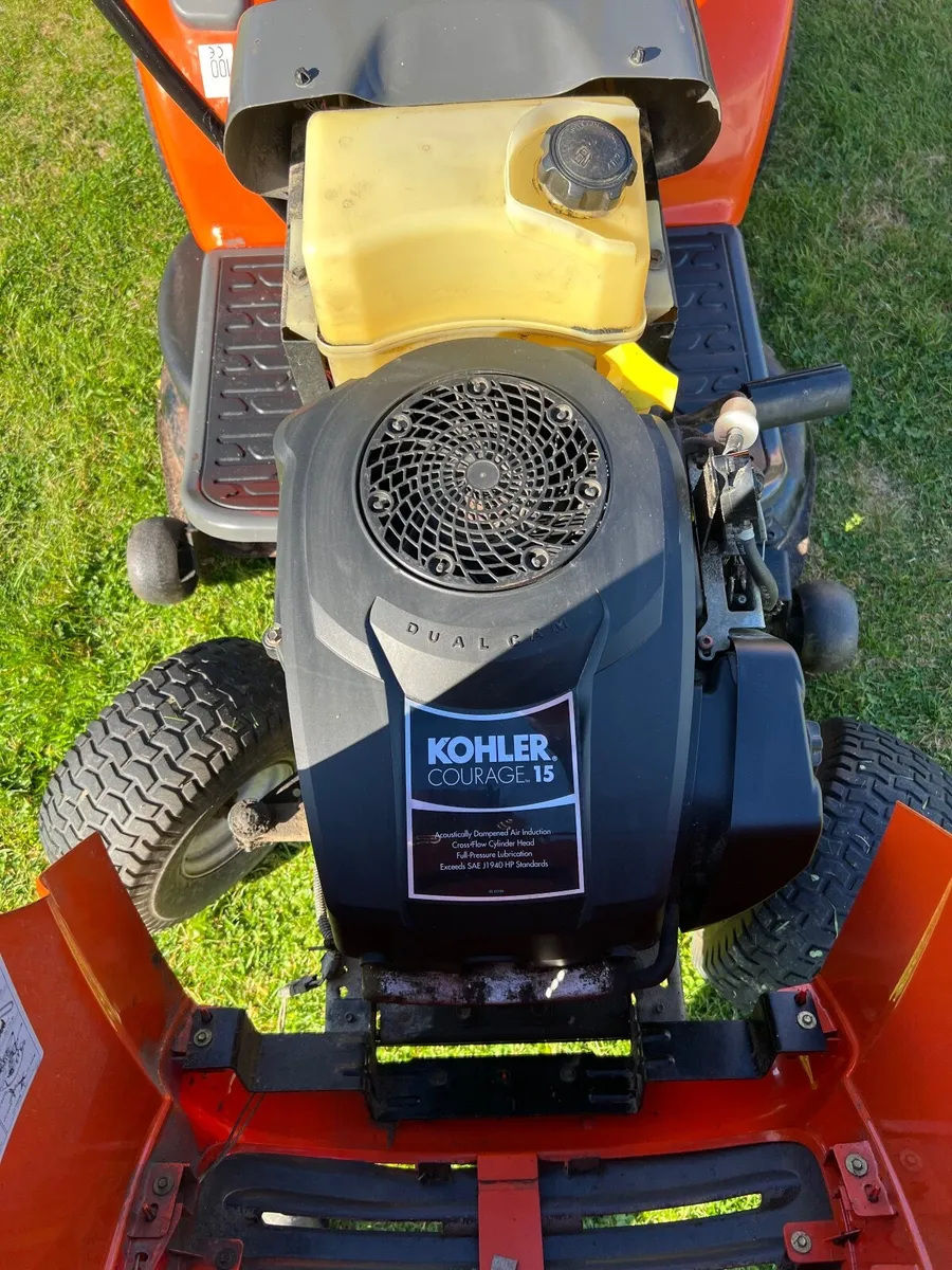 Ride on lawnmower for sale . - Image 2