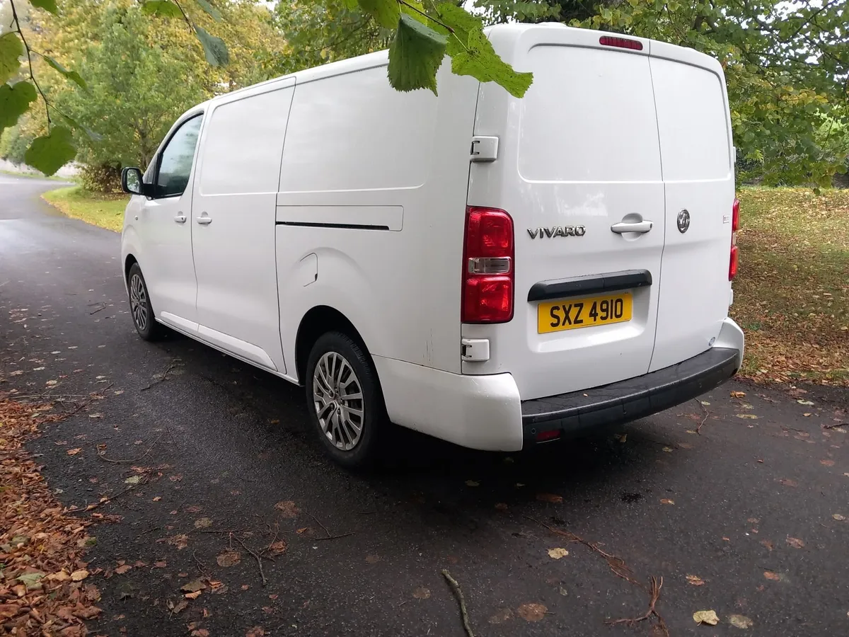 N.I Reg Vivaro 2023 No Vat No Duties - Image 4