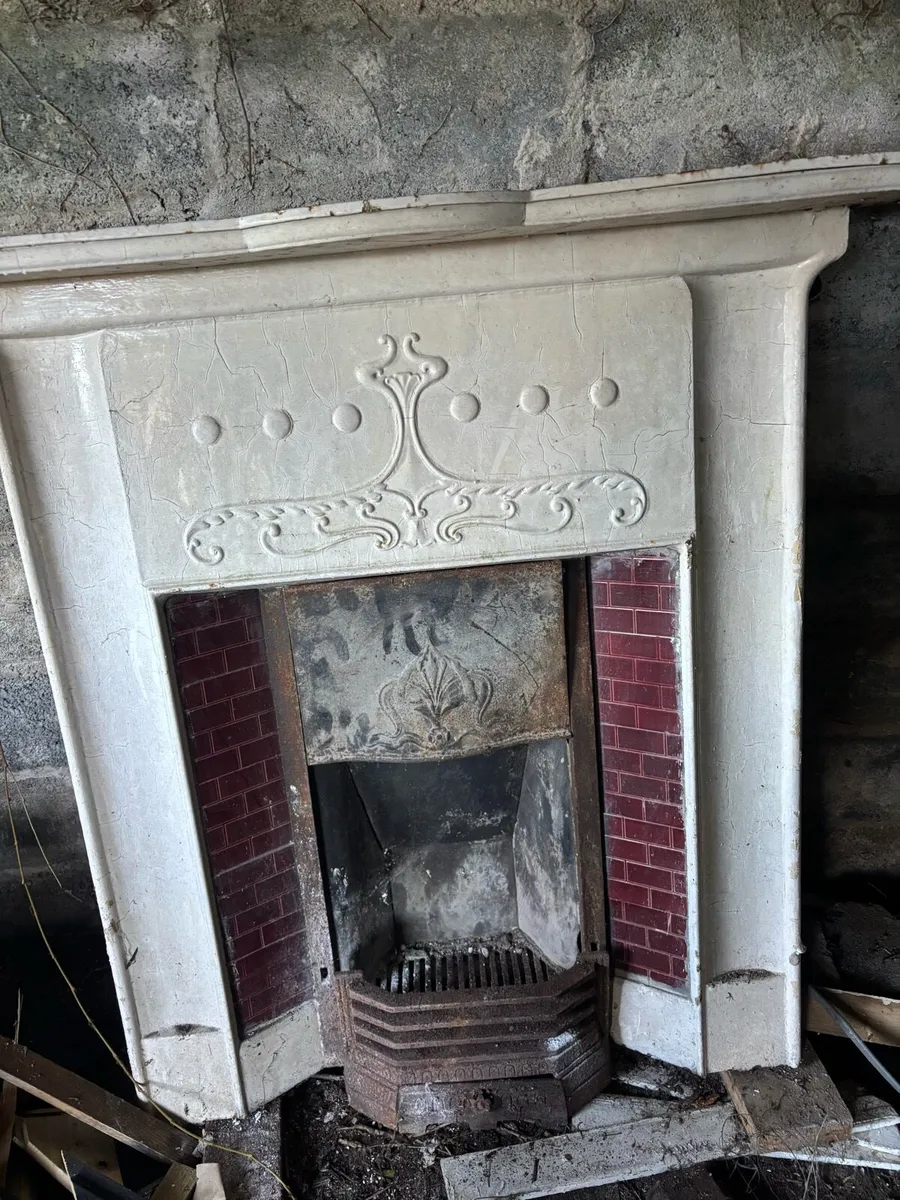 Antique fireplace - Image 4