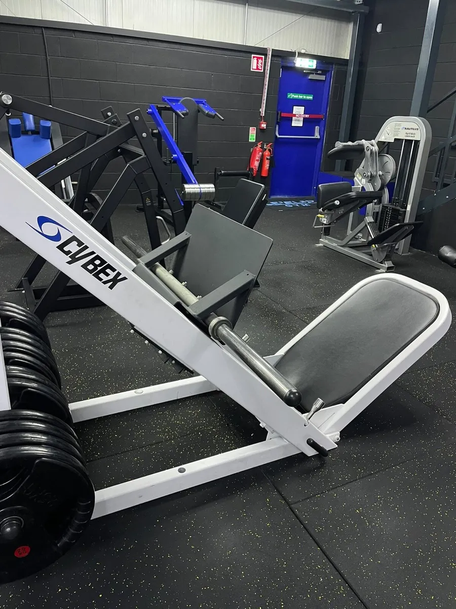 Cybex Gen 1 - 45 Degree Leg press (REFURBISHED) - Image 3
