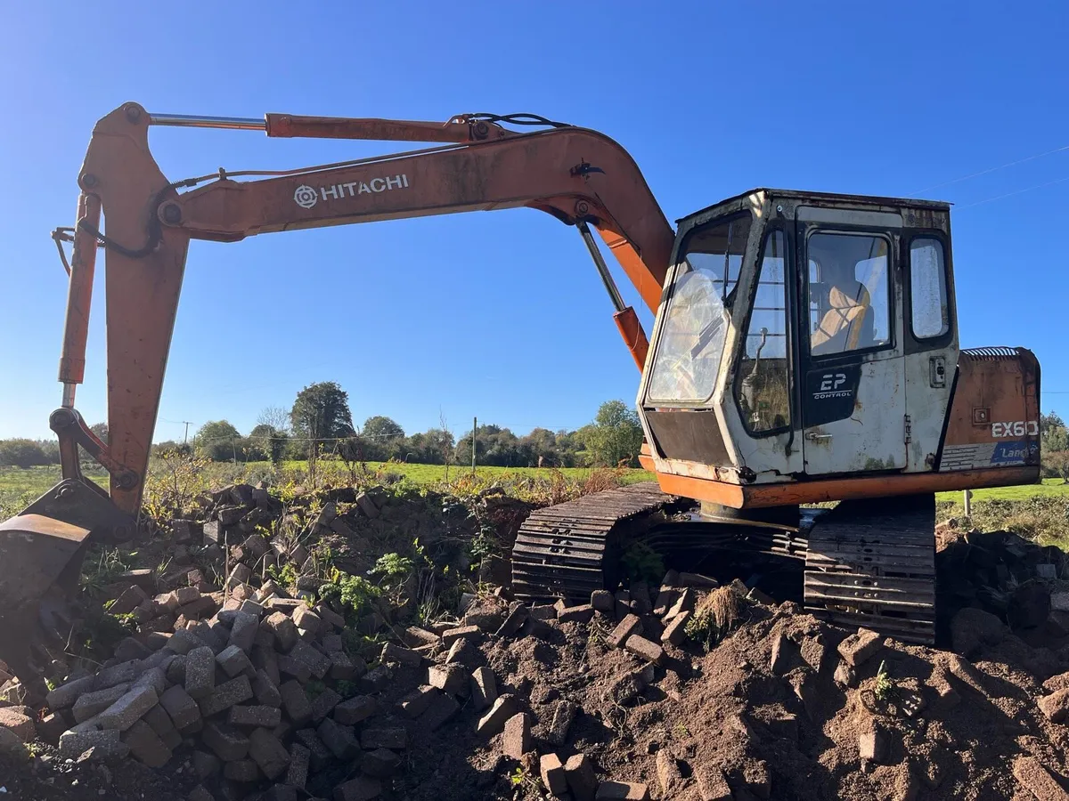 Hitachi EX60 - Image 3