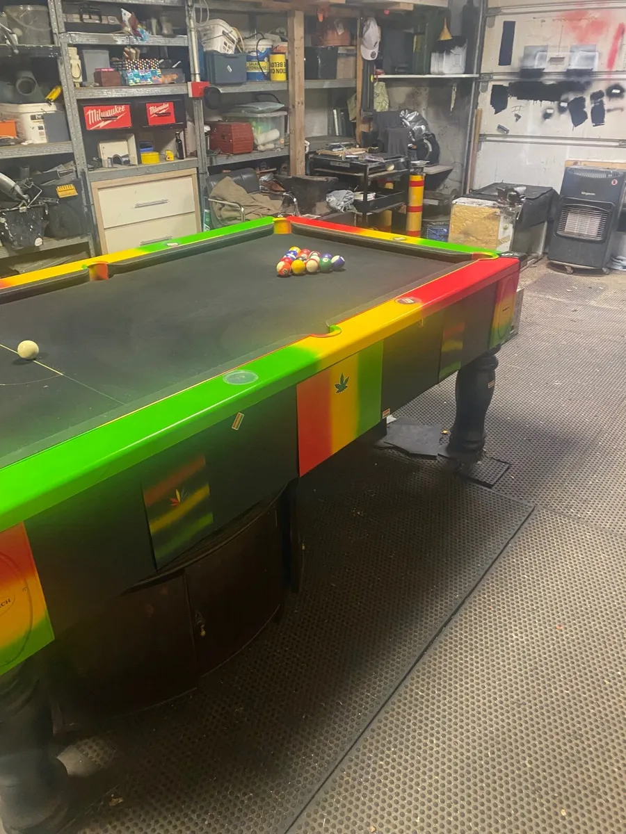 Pool table - Image 3