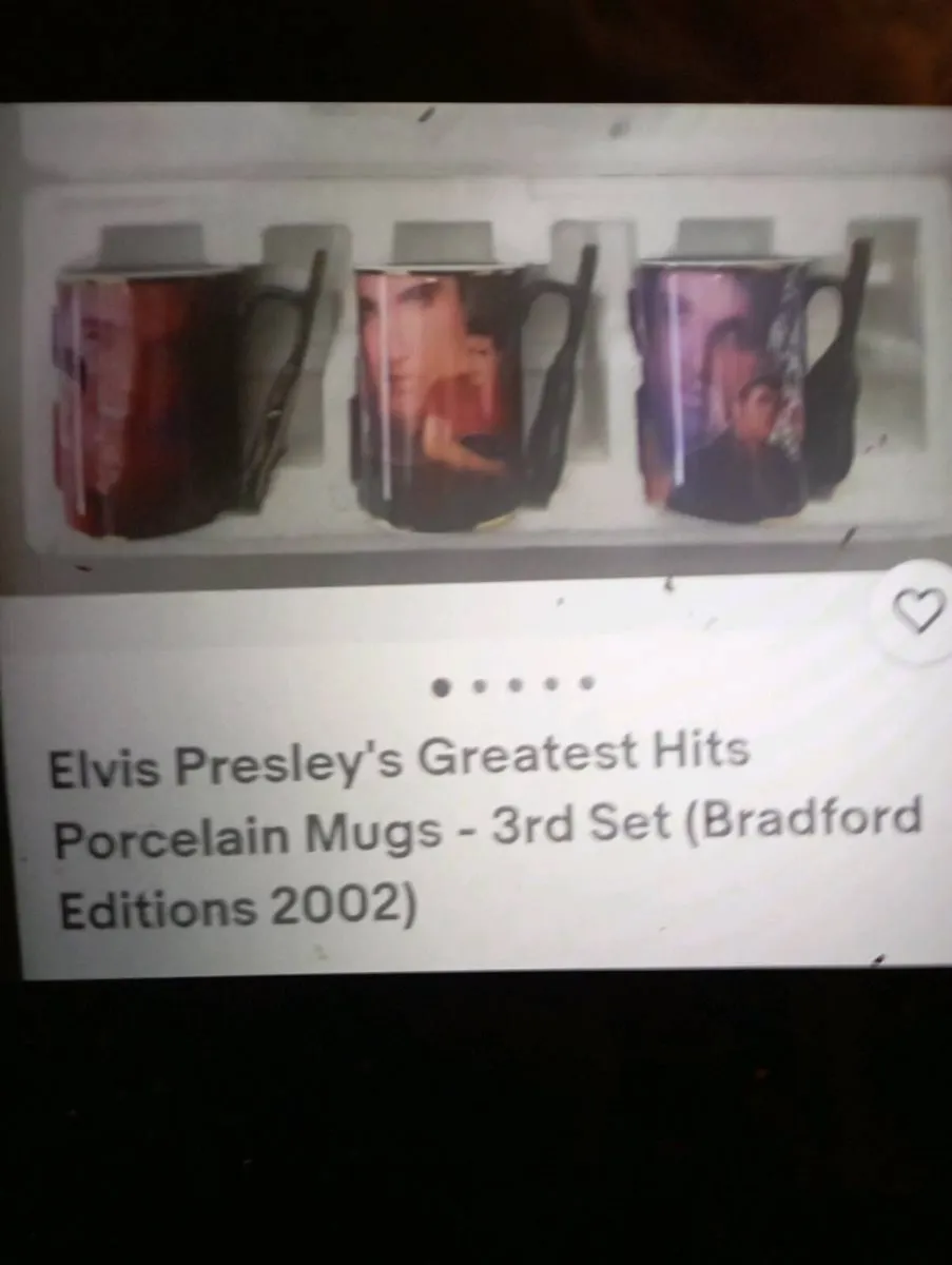 ELVIS PRESLEY GREATEST  HITS  PORCELAIN MUGS - Image 1