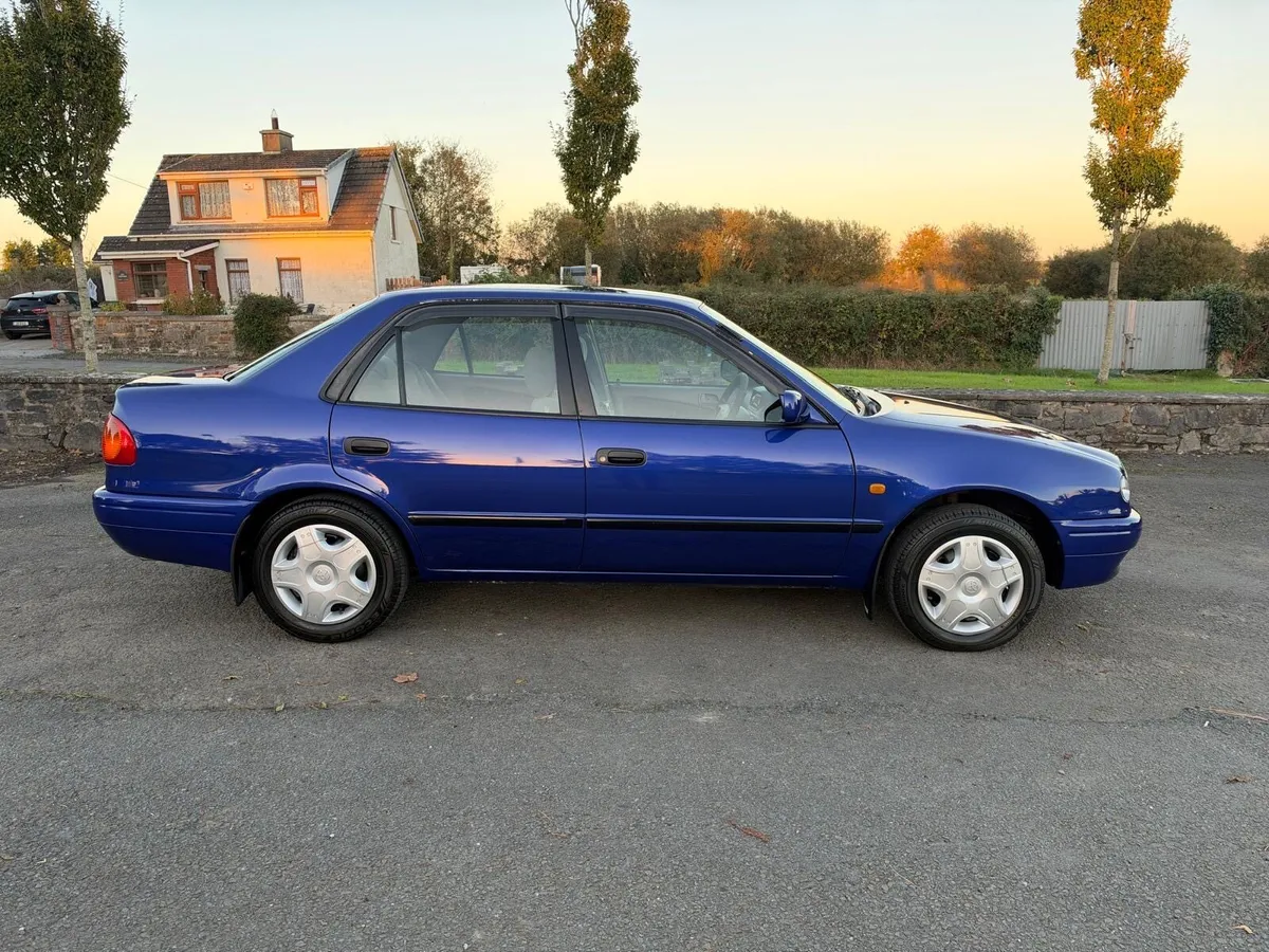 Spotless One Owner Low Mileage New Test 10/27 - Image 4