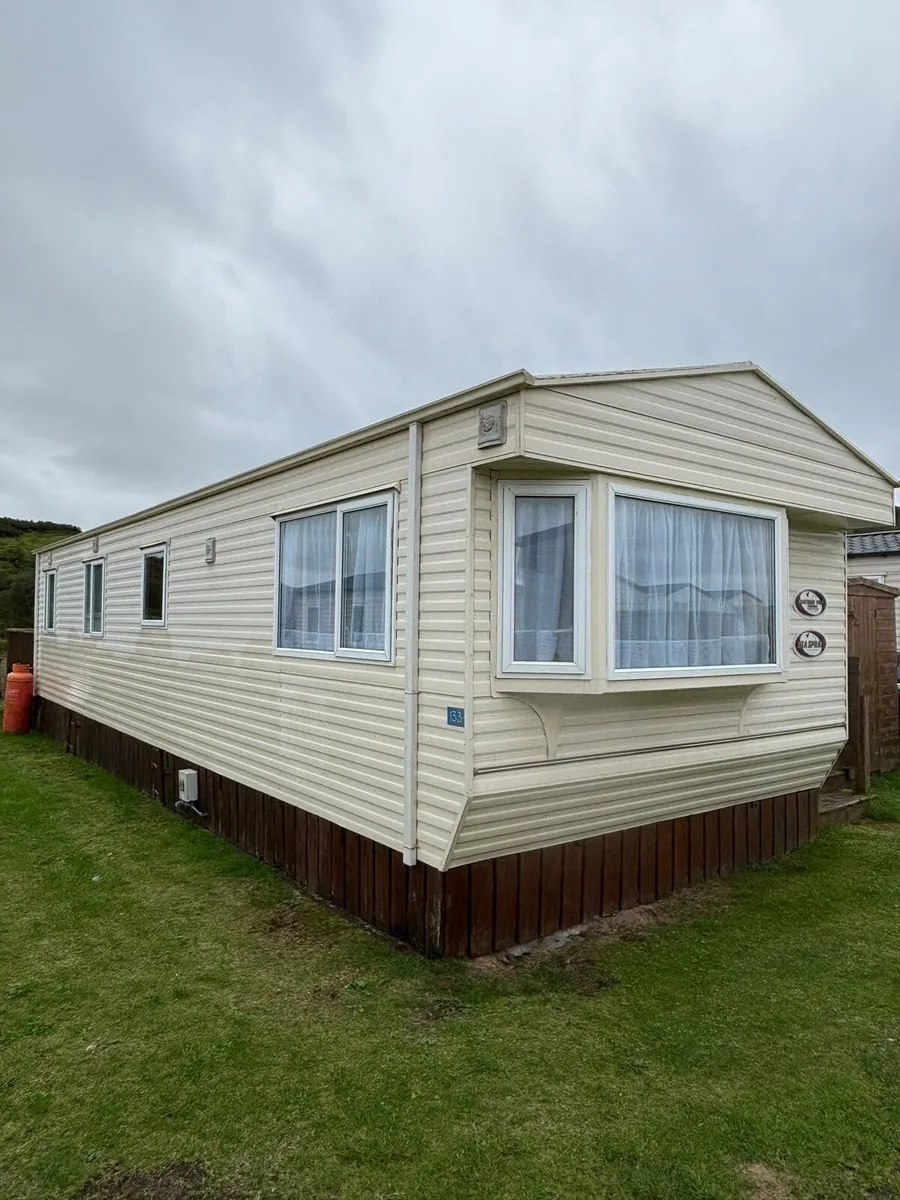 Mobile home - Image 1