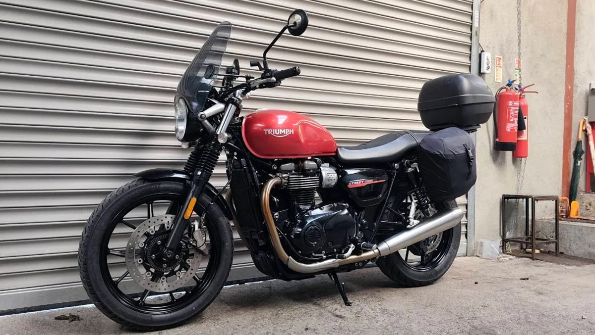 Triumph Bonneville Street Twin - Image 4