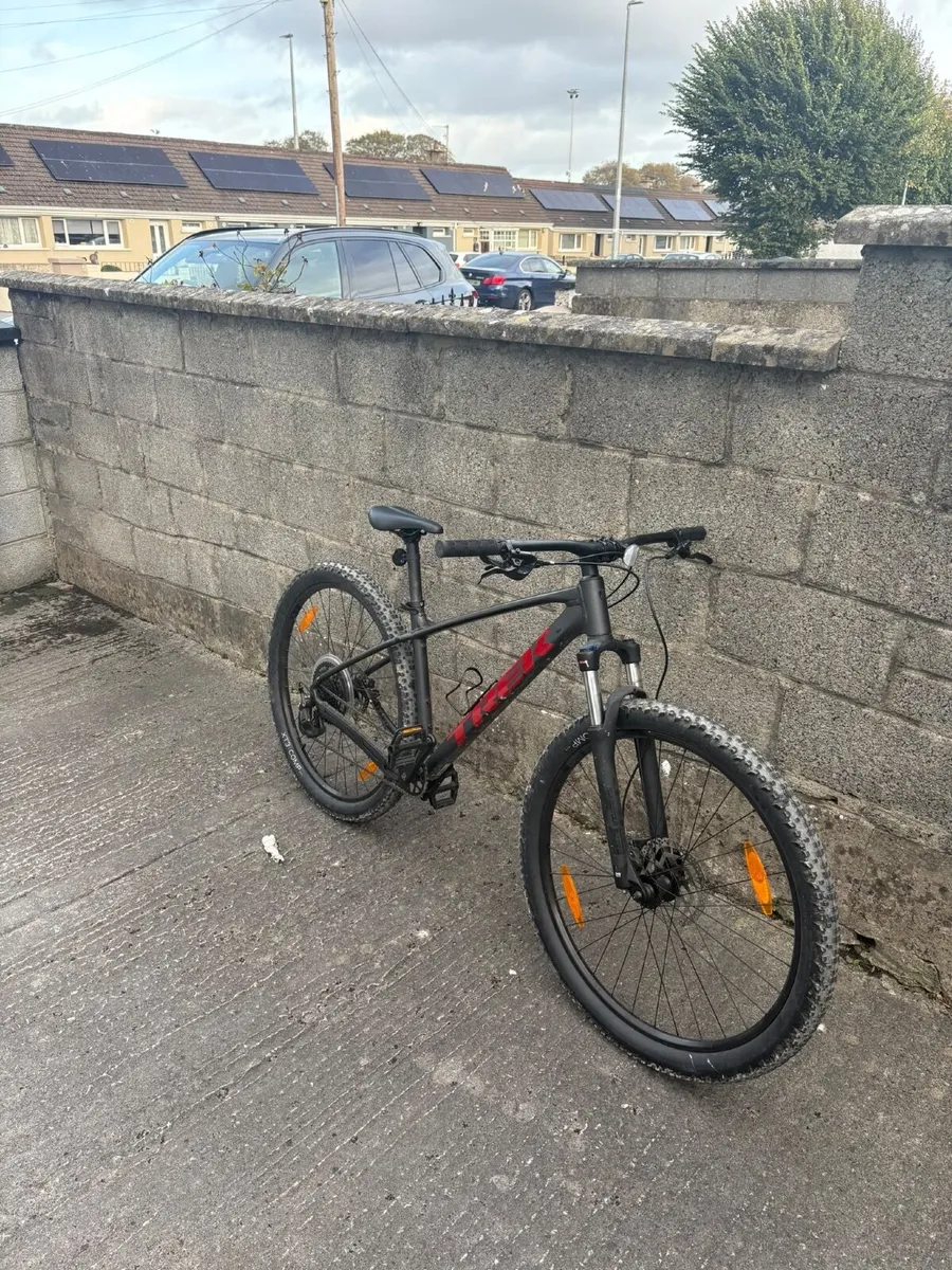 Trek 5 Bike - Image 3