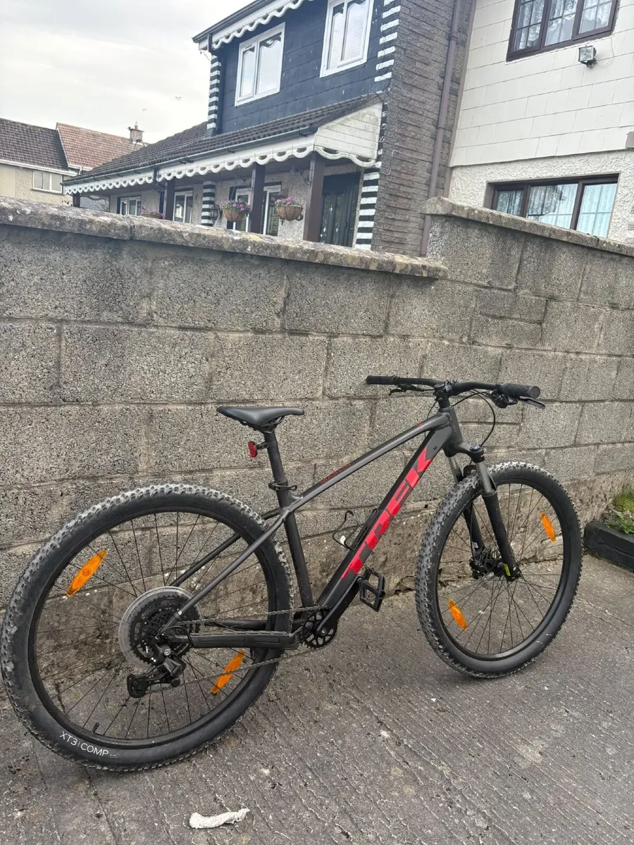 Trek 5 Bike - Image 2