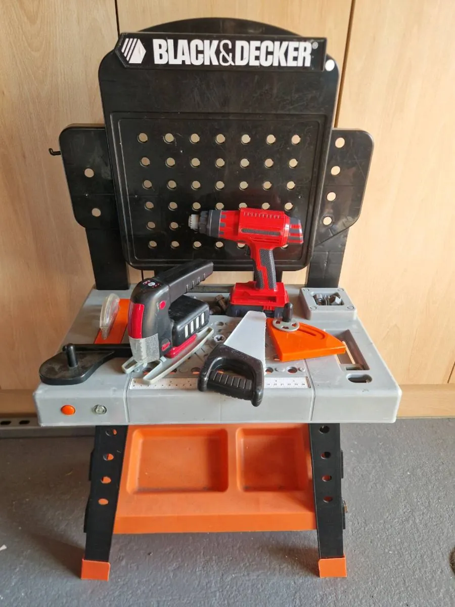 Kids workbench - Image 1