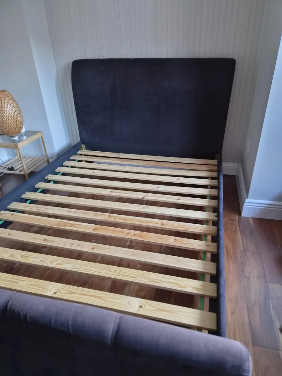 Double bed frame for sale - Image 3