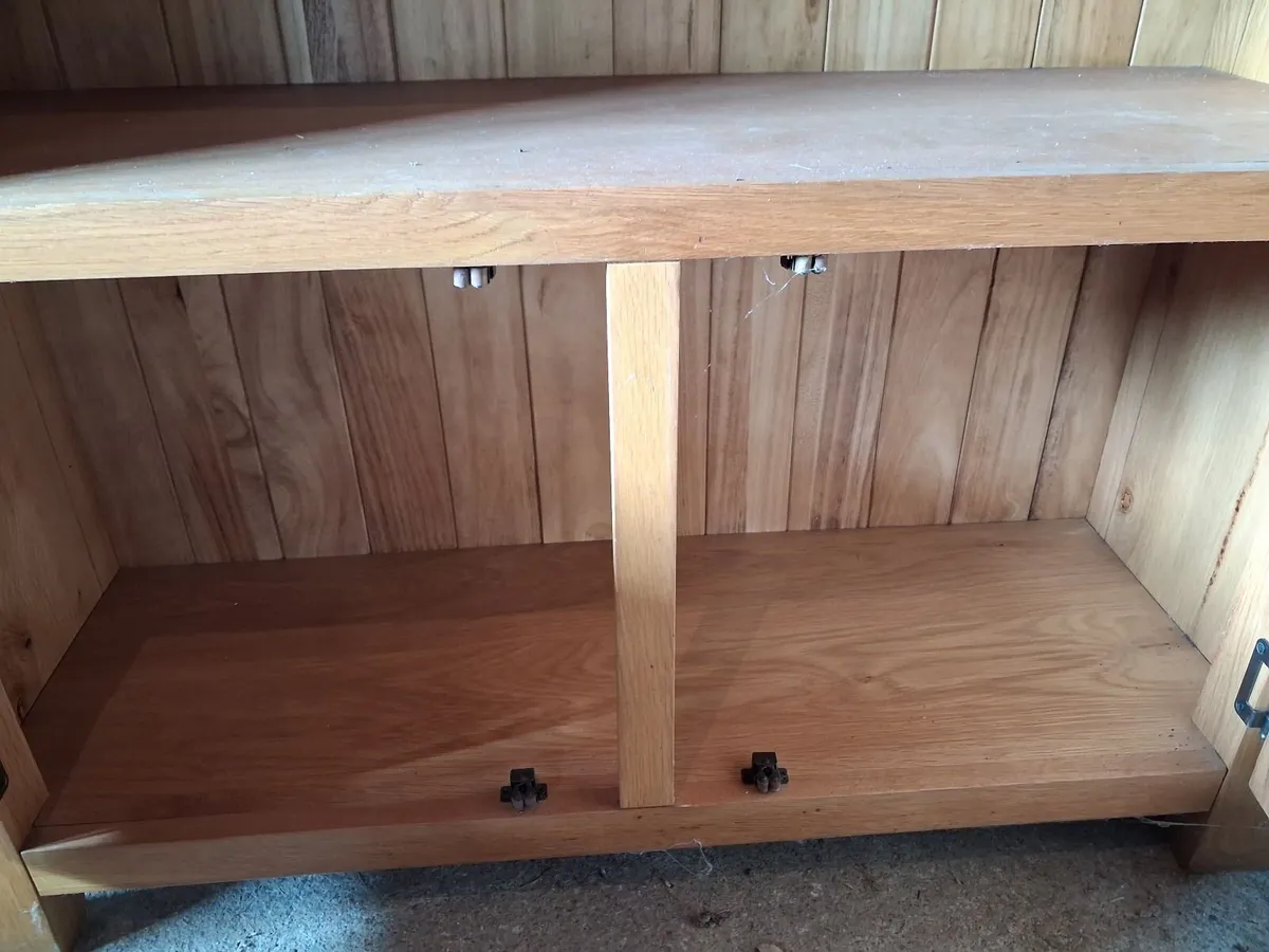 Pine cabinet/bookshelf - Image 1