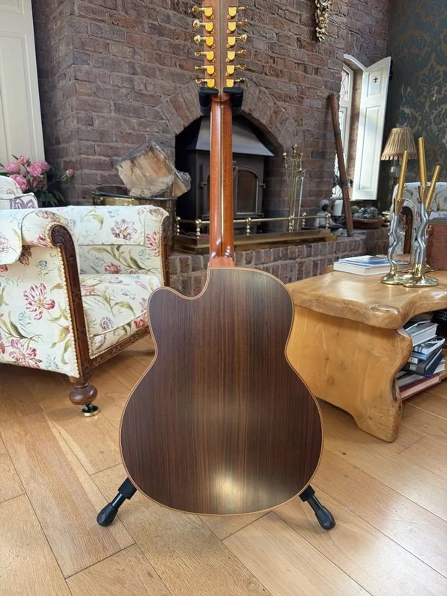Guitar Mcilroy 12 String Cutaway - Image 4