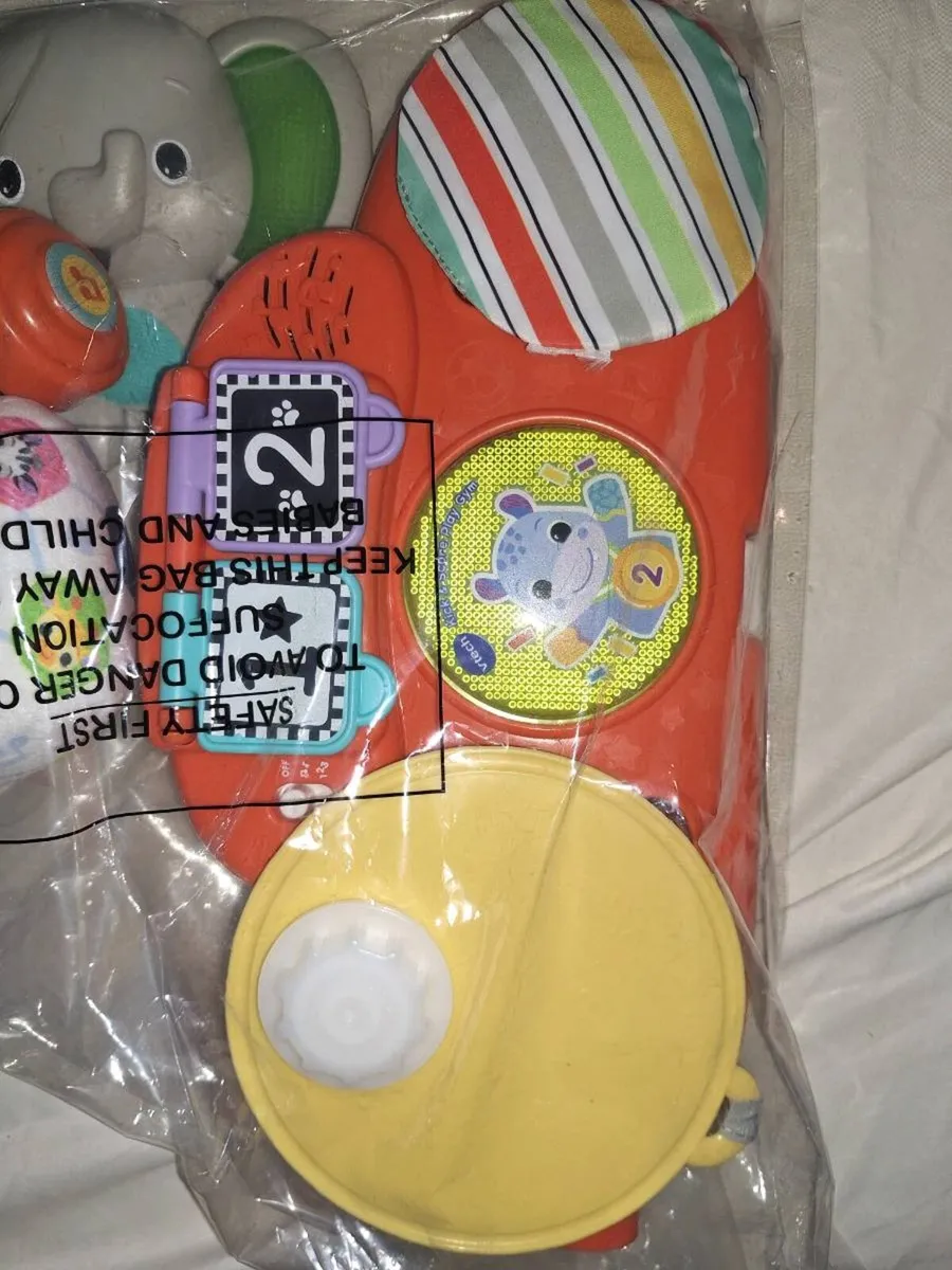 New baby play set - Image 1