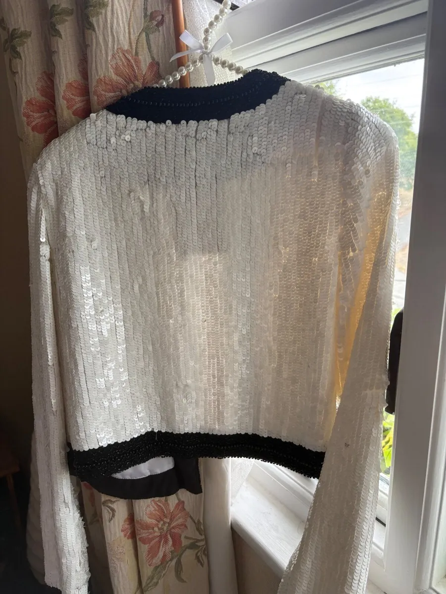 Ladies clothes - Image 3