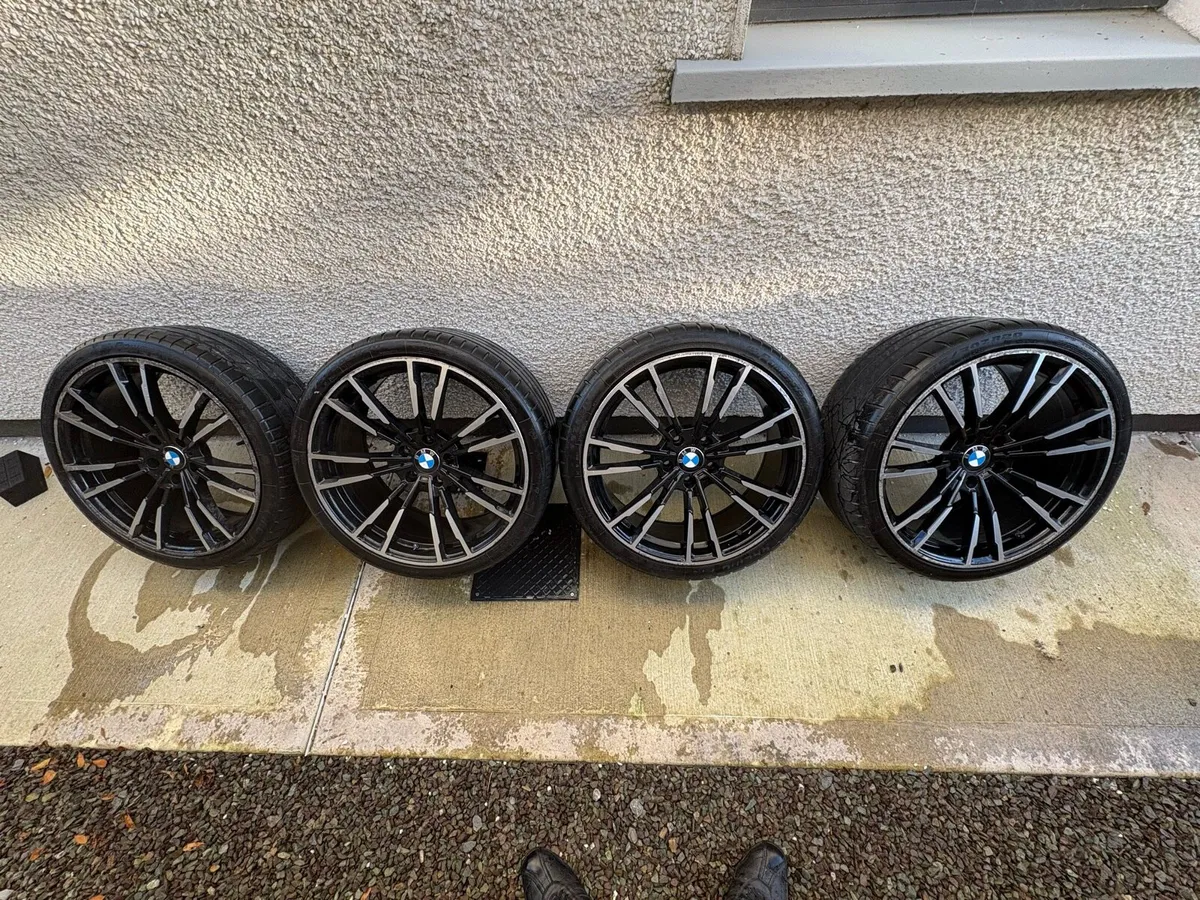BMW alloys 706M style 20 inch Staggered set - Image 1