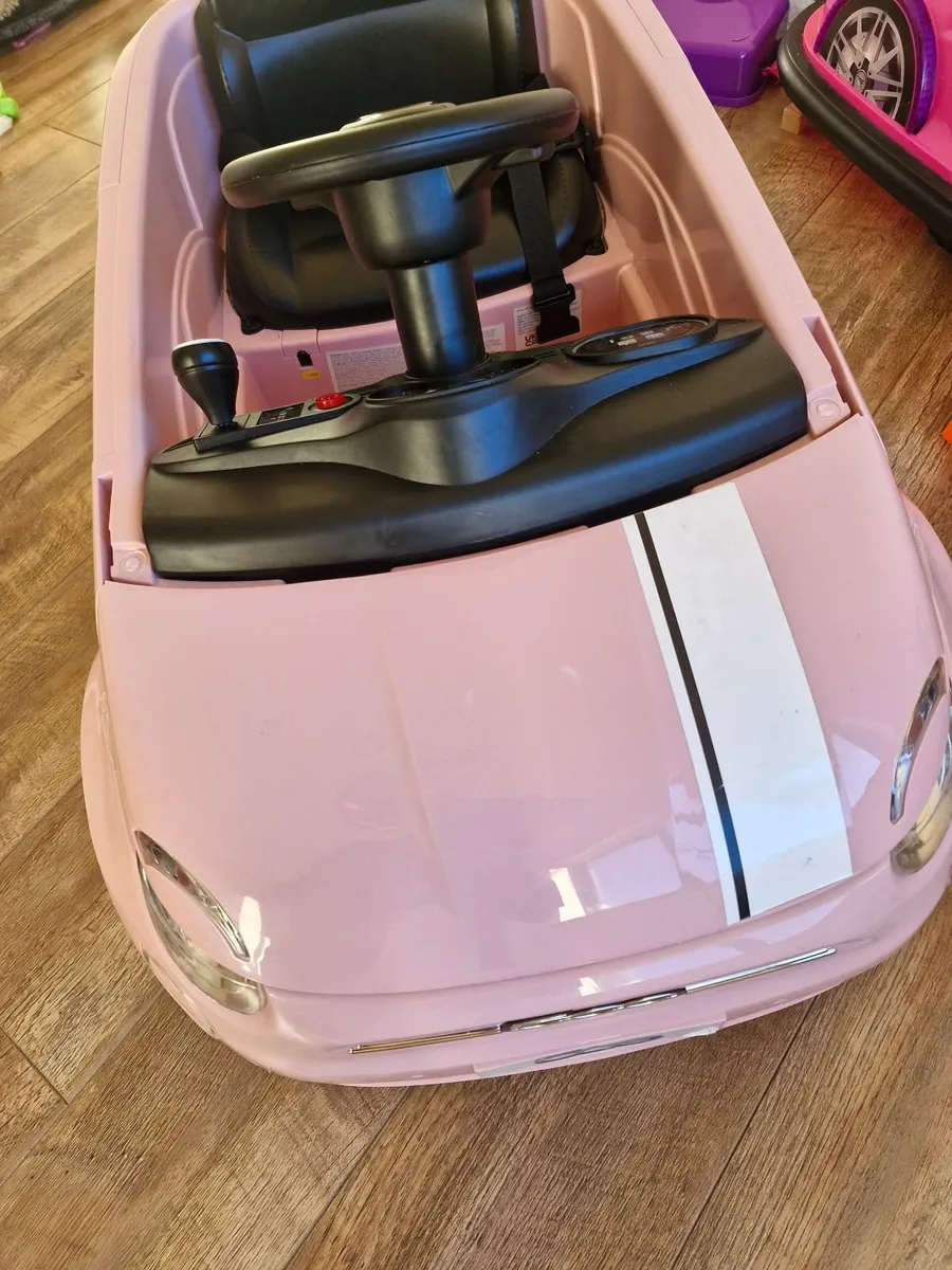 Toys - Image 2