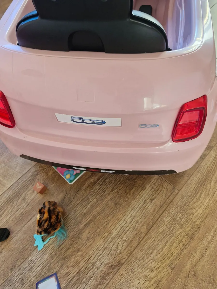 Toys - Image 4