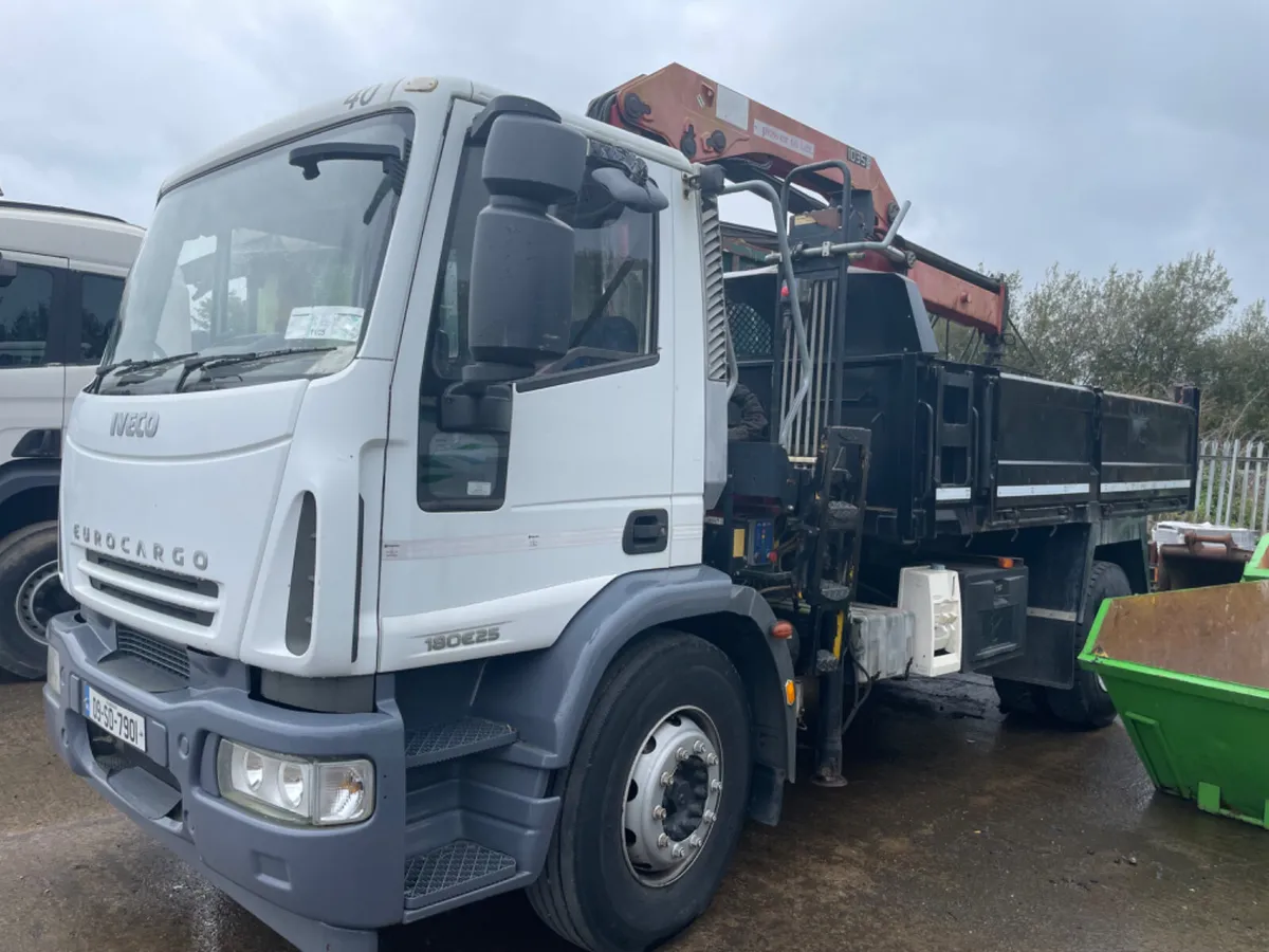 2009 iveco eurocargo 180E25 tipper grab - Image 2