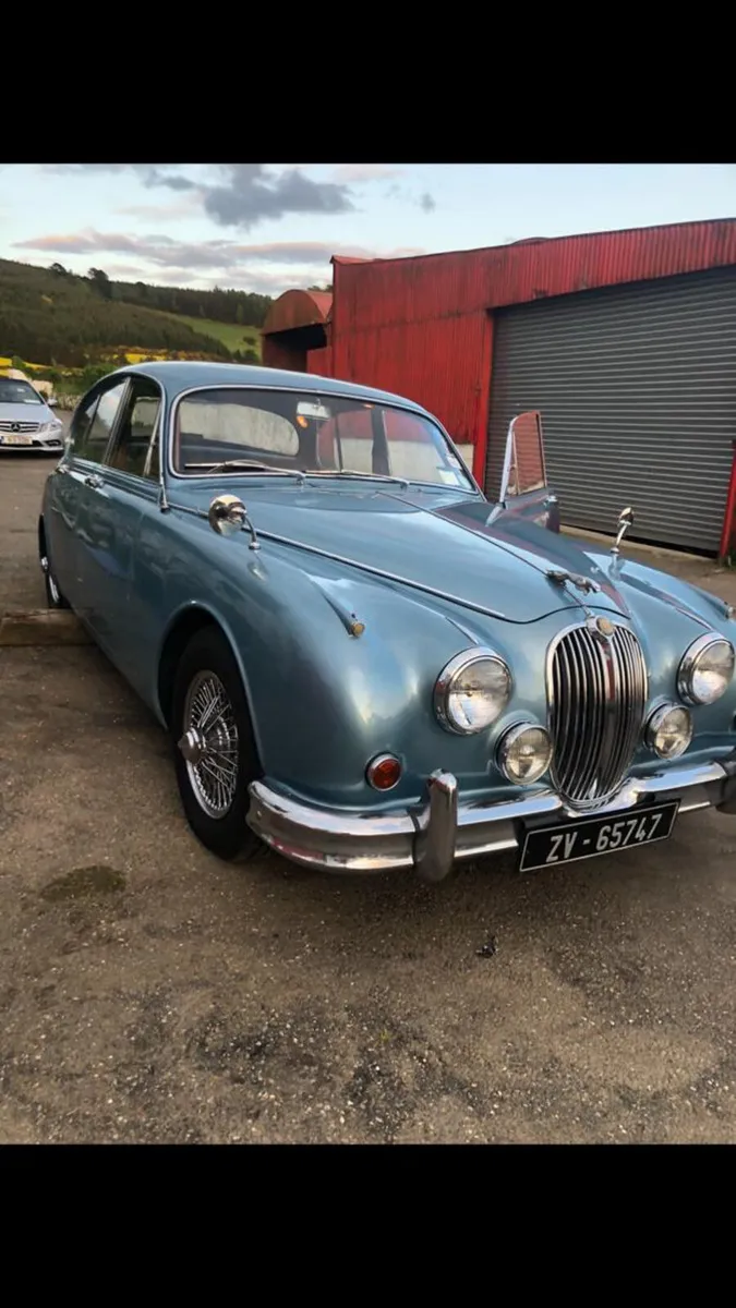 Jaguar MK 2 1962 2.4 - Image 2