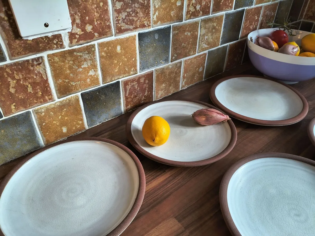 Stephen Pearce Dinner Plates - Image 2