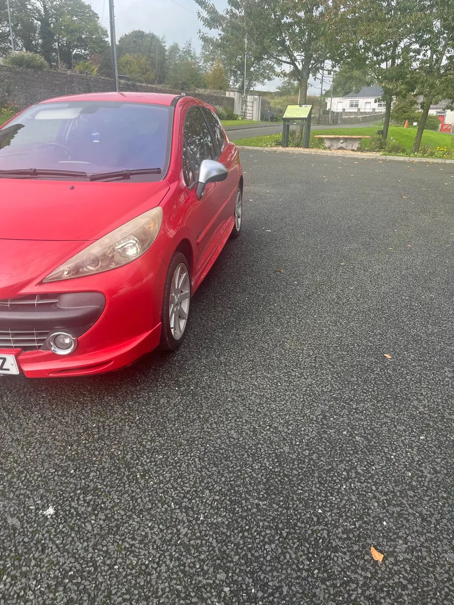 Pug 207 GTI Turbo - Image 1