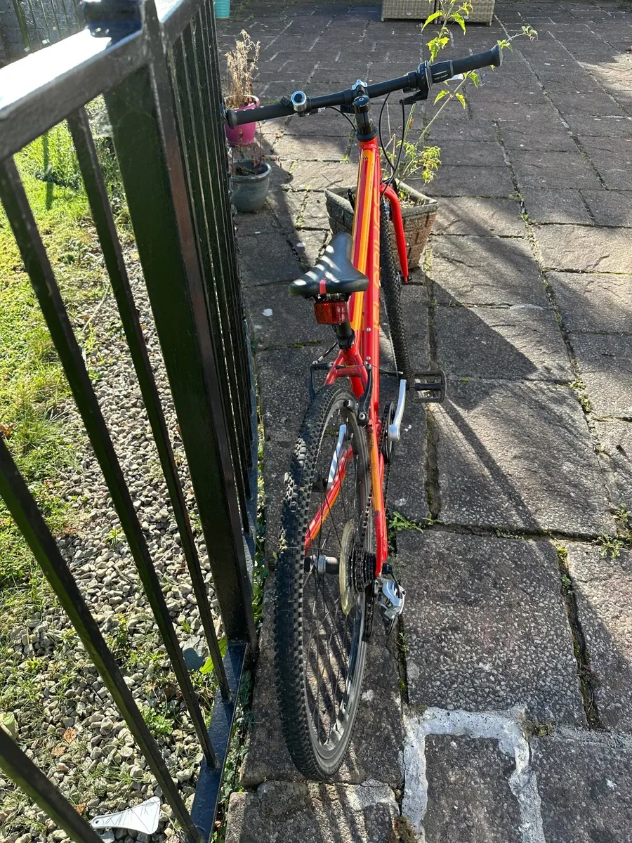 Islabike Beinn 26 - Image 1