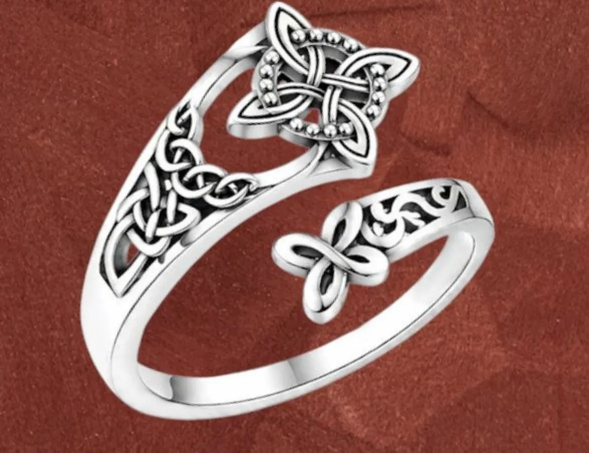 Hallmarked Silver Unisex Celtic 'Cult' Ring - Image 3