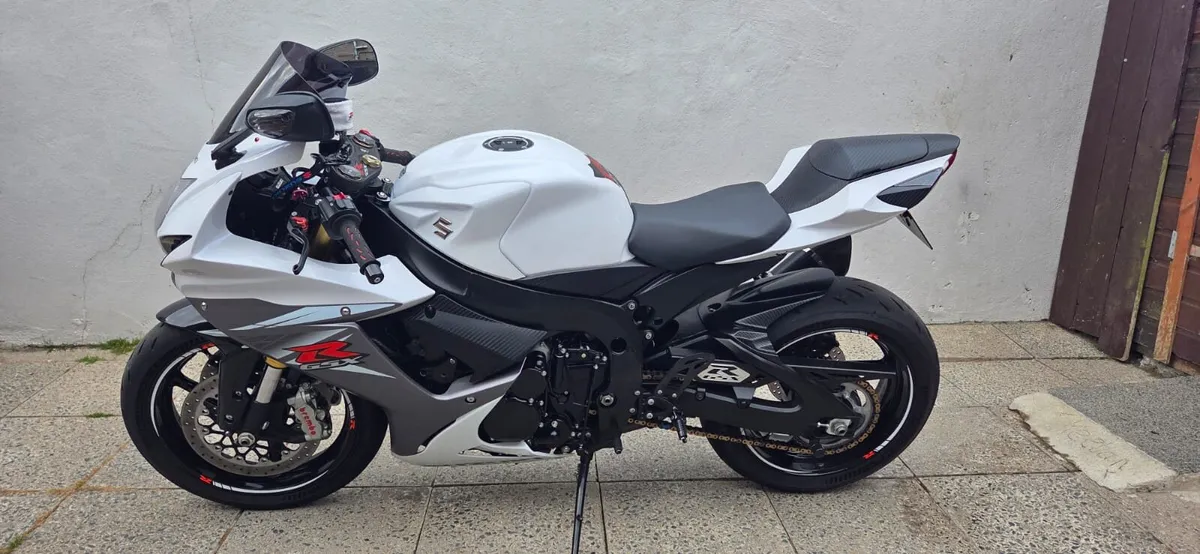 GSXR 750 - Image 3