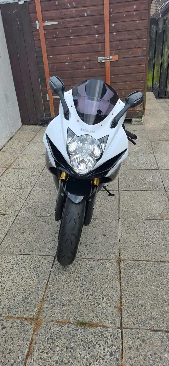 GSXR 750 - Image 4