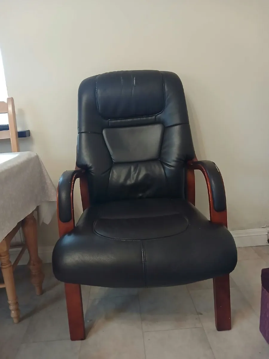 Orthopaedic chair