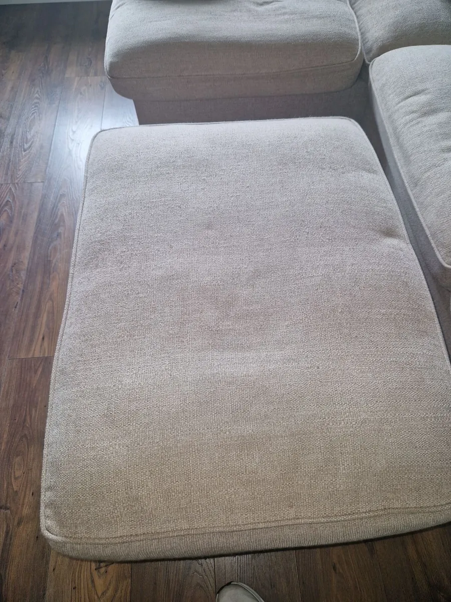 Corner L shaped couch - Image 3