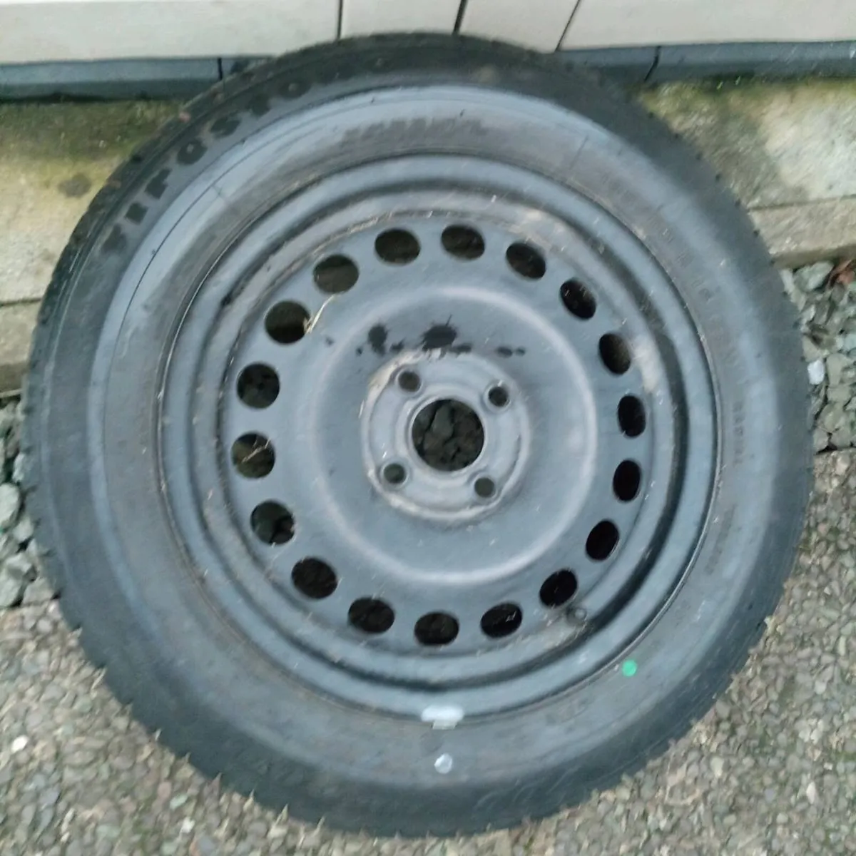 Steel Wheel with Tyre – 15 Inch, 4x - Image 1