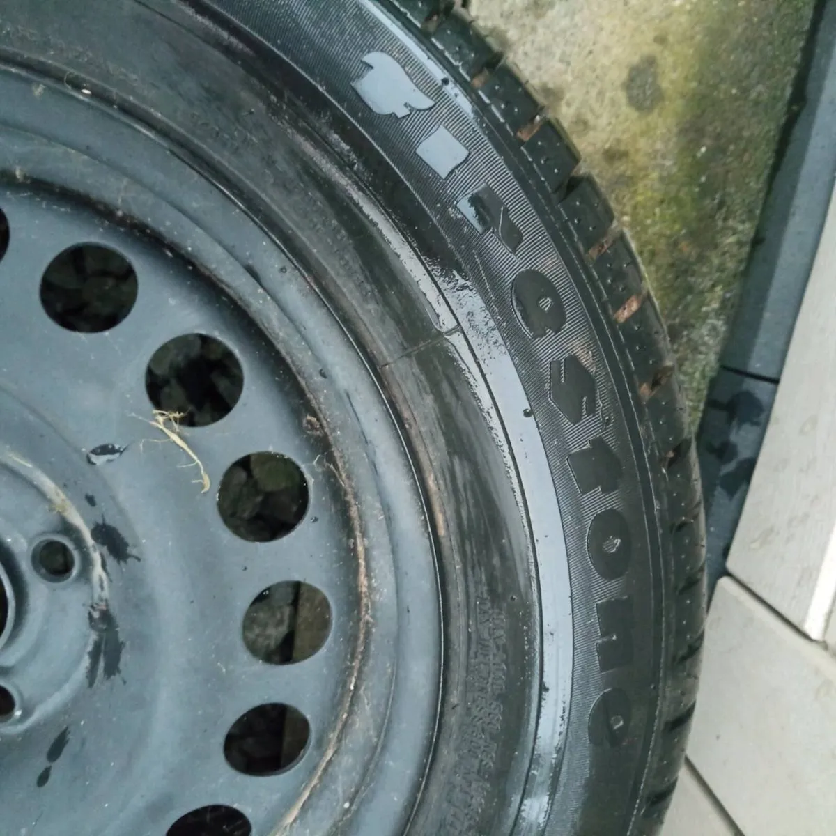 Steel Wheel with Tyre – 15 Inch, 4x - Image 2