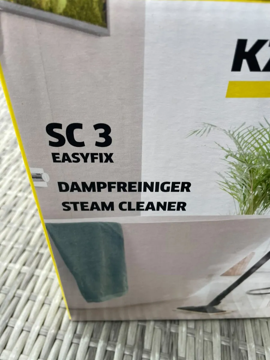 Writing
Kärcher SC 3 EasyFix Steam Cleaner – Power - Image 3