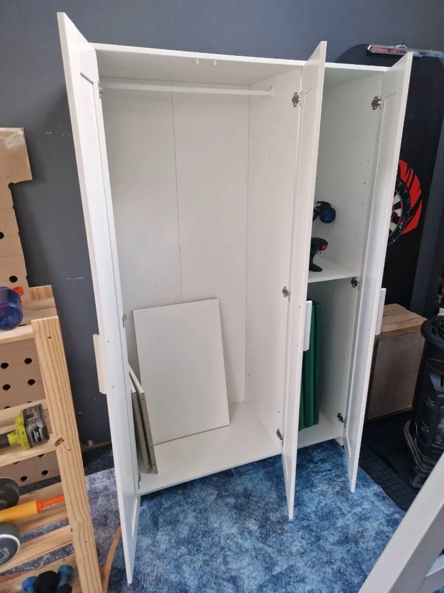 Wardrobe - Image 3