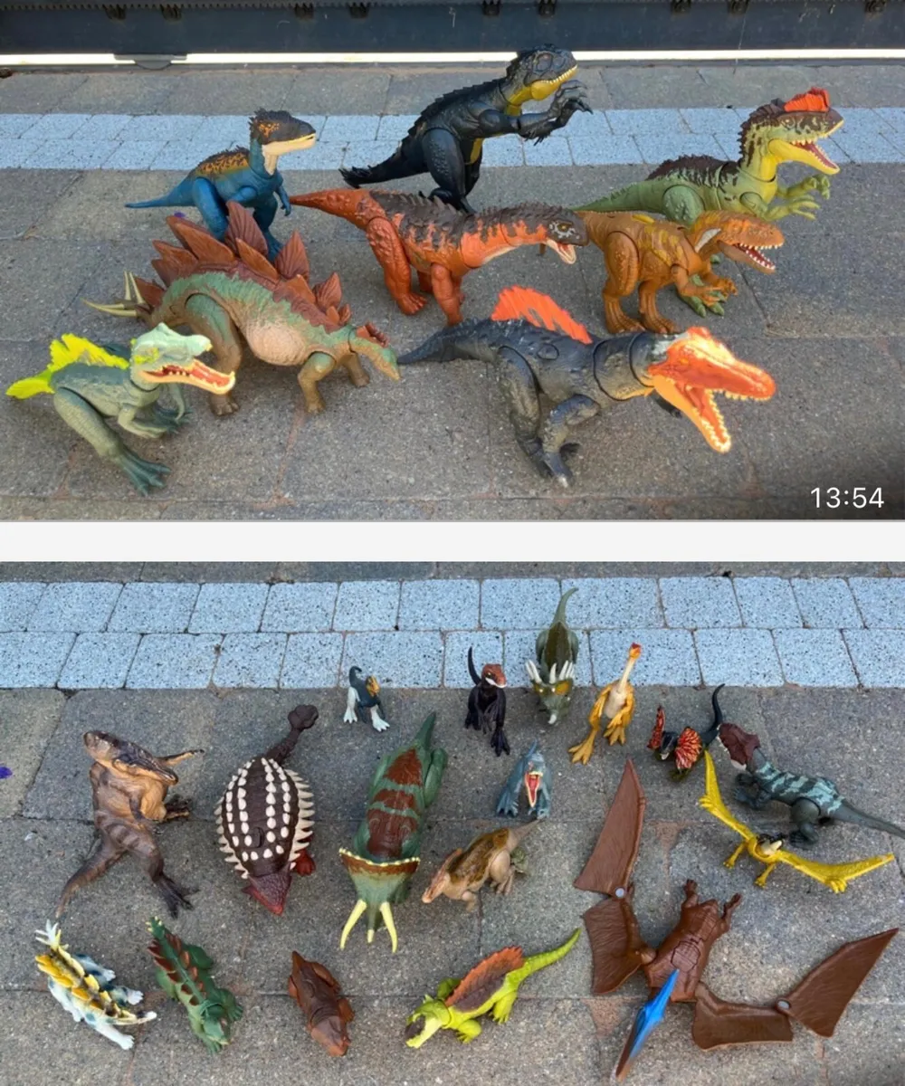 Jurassic Dinosaurs - Image 1