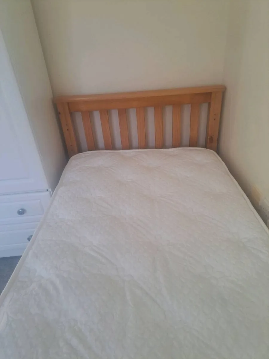 Single pine bed - Image 3