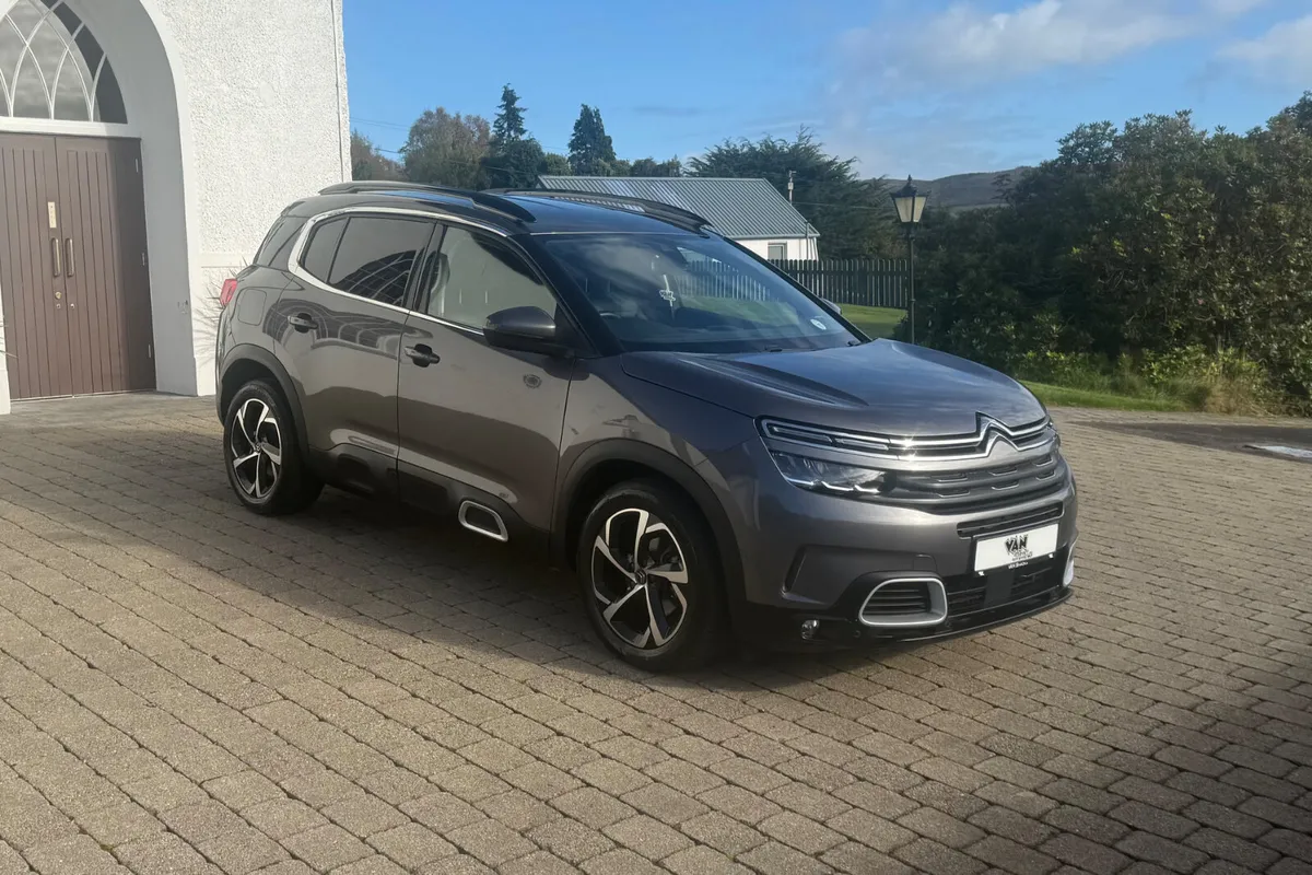 2022 (222reg) Citroen C5 Aircross Commercial - Image 1