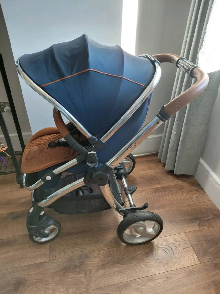 Egg Travel System - Image 1