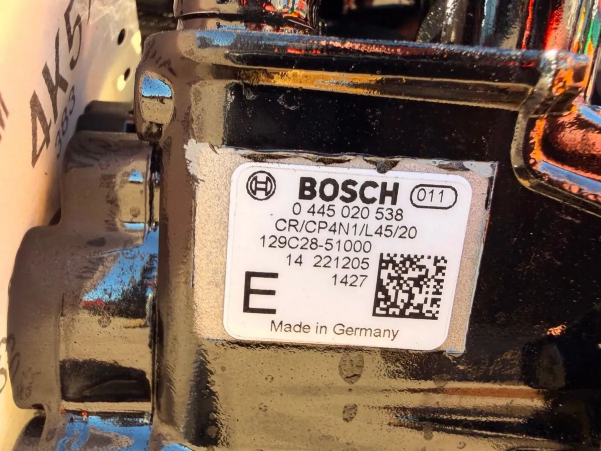 New Yanmar 3TNV88C-DHM diesel engine  unused - Image 4